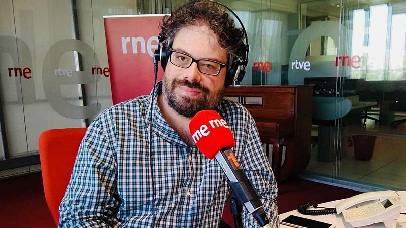  24 horas - Sergio del Molino: "Calomarde acaba en el absolutismo, en el lado oscuro" - Escuchar ahora 