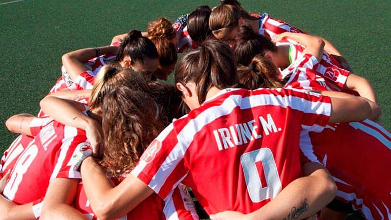 Boletines RNE - La firma del primer Convenio Colectivo de fútbol femenino ya es oficial
