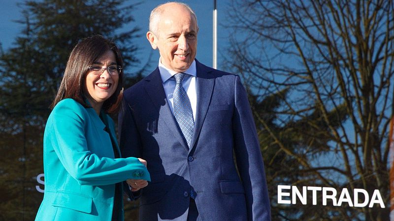 24 Horas - Ocho comunidades autónomas pueden pedir la gestión del regimen económico de la Seguridad Social - Escuchar ahora