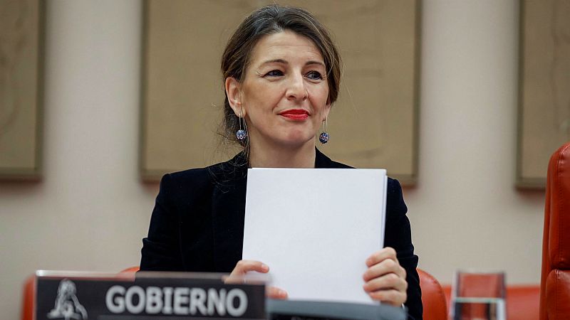 Boletines RNE - Díaz: "No hay discusión en el Ejecutivo sobre el sí es sí" - Escuchar ahora 