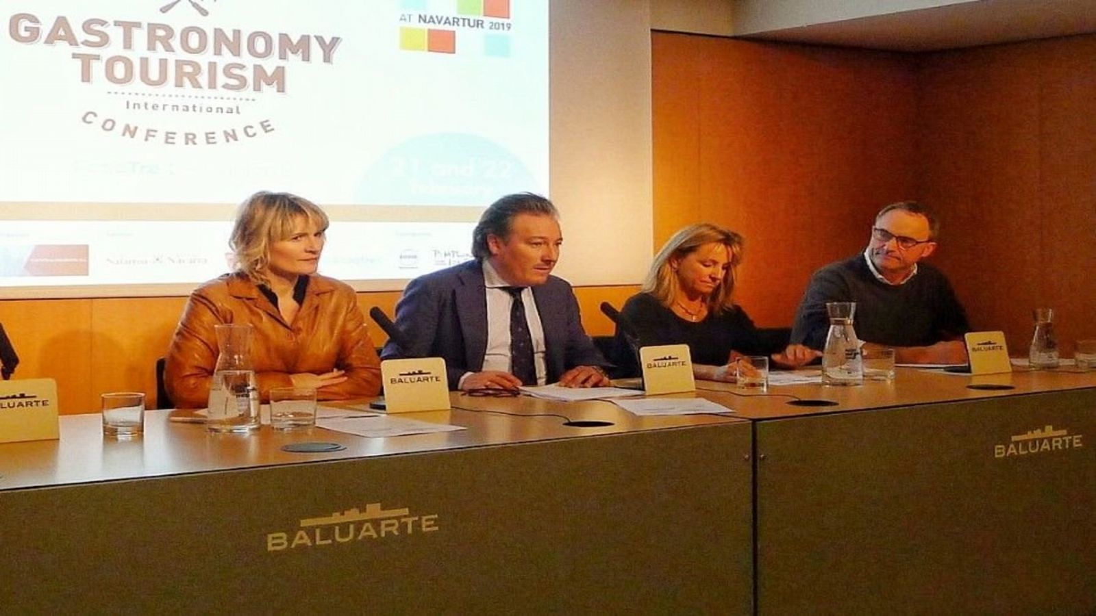Degustar España - III Congreso Internacional de Turismo Gastronómico FoodTrex  - 22/02/20 - Escuchar ahora