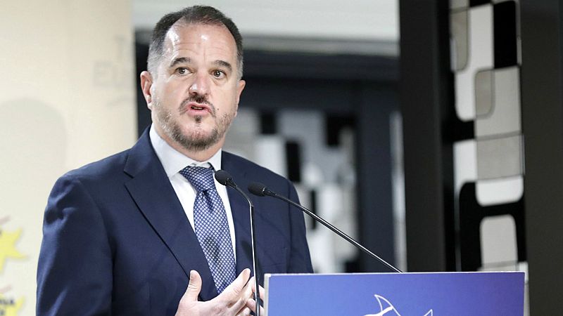 Las mañanas de RNE con Íñigo Alfonso - Carlos Iturgaiz: "PP+Cs es la única candidatura que va a defender la Constitución y la unidad de España" - Escuchar ahora