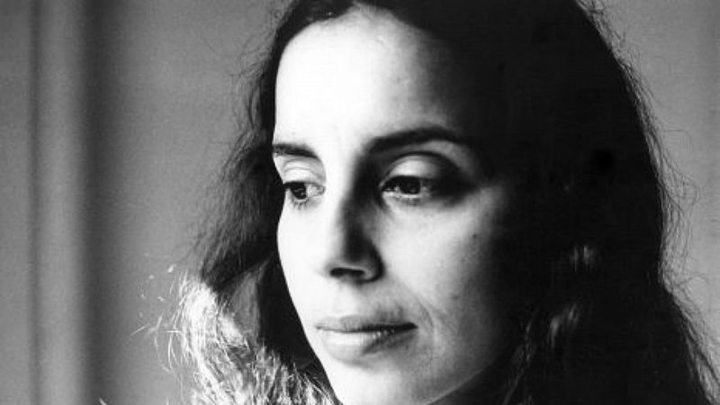 Hora América en Radio 5 - La obra de la cubana Ana Mendieta en Madrid - 25/02/20 - Escuchar ahora