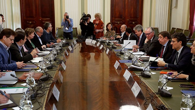 24 horas - Herrero: "Hay que reforzar los controles para asegurar la competencia leal" - Escuchar ahora