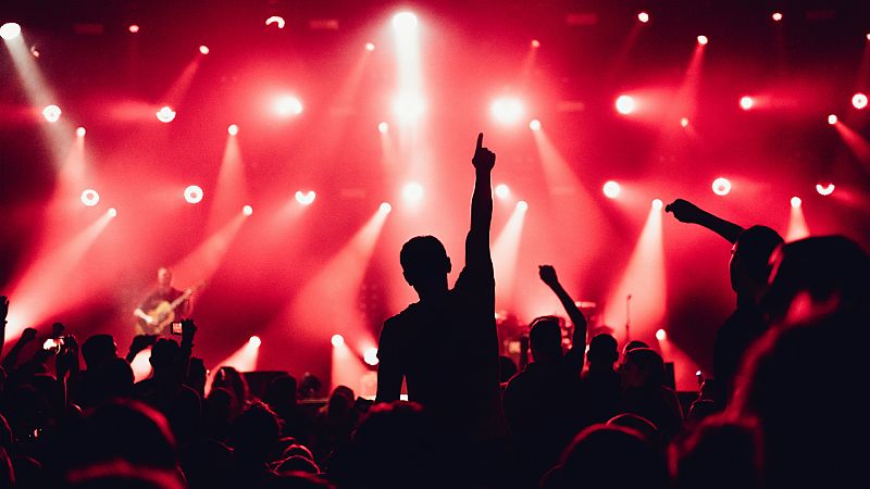 14 horas - La música en vivo crece por sexto año consecutivo -. Escuchar ahora