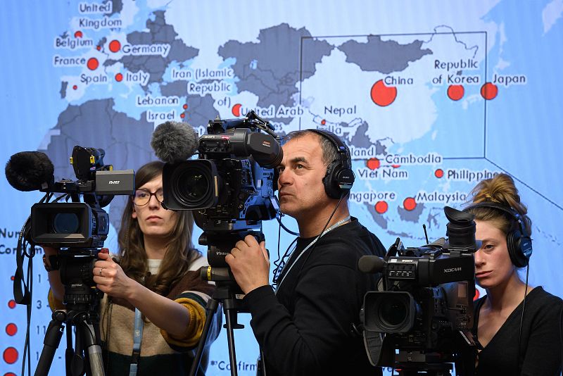 Cinco continentes - COVID-19: riesgo �muy alto� - Escuchar ahora