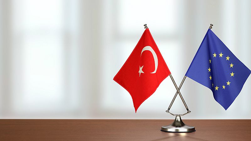 Europa abierta en Radio 5 - Turquía provoca una nueva y grave crisis de refugiados en la UE - 03/03/20 - Escuchar ahora