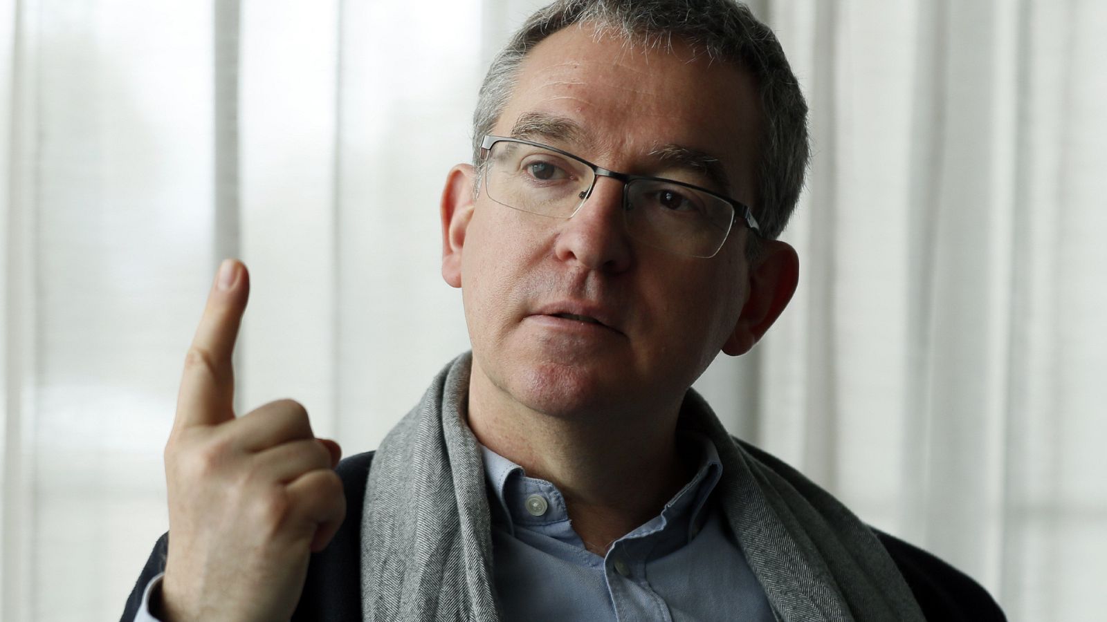  24 horas - Santiago Posteguillo y Julia retan a los dioses - Escuchar ahora