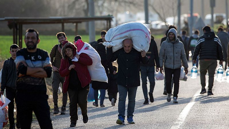 Las mañanas de RNE con Íñigo Alfonso - La crisis de los refugiados entre Grecia y Turquía analizada por los ministros de Exteriores de los 27 - Escuchar ahora