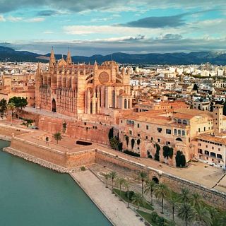 Palma, dorada capital de Mallorca
