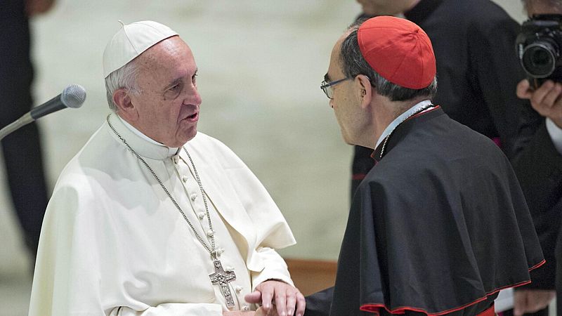 14 horas fin de semana - El Vaticano recurre al 'streaming' para rezar el Ángelus - Escuchar ahora