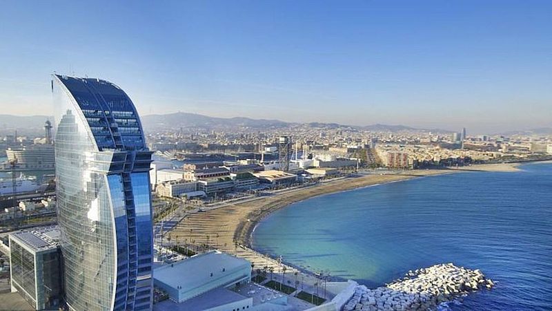 14 horas fin de semana - Cataluña y Andalucía esperan que el turismo interior contrarreste las anulaciones por coronavirus - Escuchar ahora