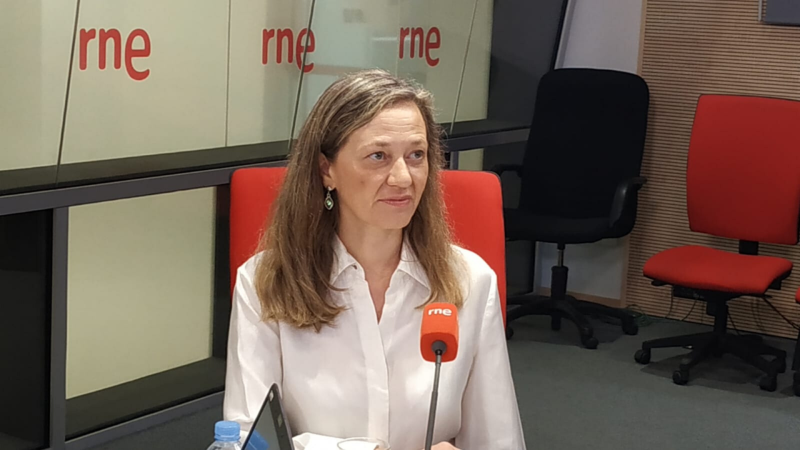 14 horas fin de semana - Victoria Rosell: "Hay que abrir otras puertas, no solo la penal contra la violencia de género" - Escuchar ahora