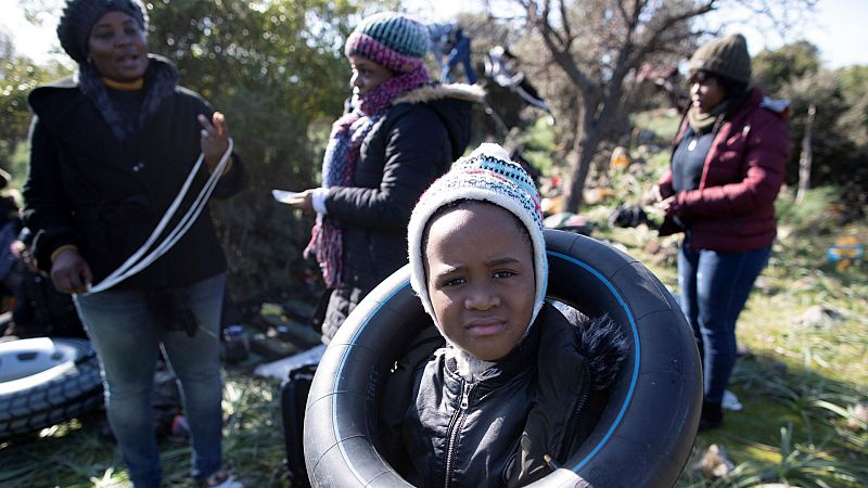 Las mañanas de RNE con Íñigo Alfonso - Alemania acogerá a unos 1.500 menores migrantes llegados a Grecia - Escuchar ahora