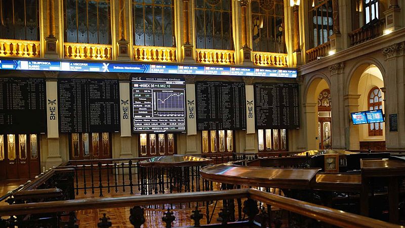 Boletines RNE - El Ibex pierde un 6,5% en la apertura de la Bolsa - Escuchar ahora