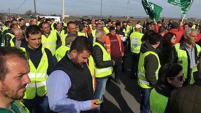 Boletines RNE - Cortes en la A-4 por una nueva tractorada en Ciudad Real - Escuchar ahora