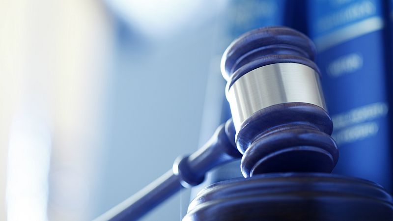 Boletines RNE - Un juzgado de Barcelona investiga a tres cónsules por blanqueo - Escuchar ahora