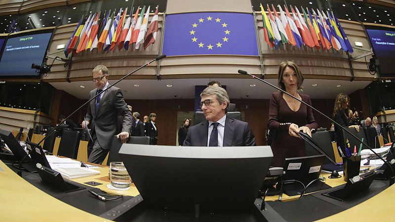 El Parlamento Europeo debate sobre el coronavirus: se urge a contenerlo ...