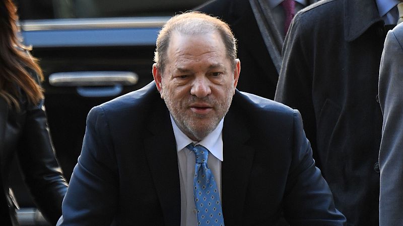Boletines RNE - Weinstein, condenado a 23 a�os de c�rcel por asalto sexual y violaci�n - Escuchar ahora