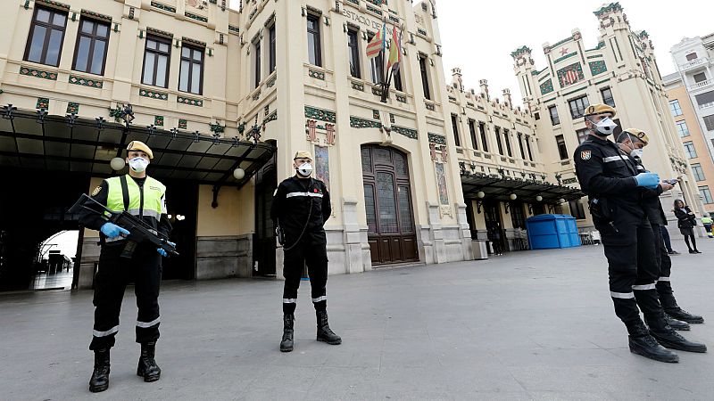 24 horas Fin De Semana - El Gobierno despliega patrullas del Ejército en las principales ciudades - Escuchar ahora