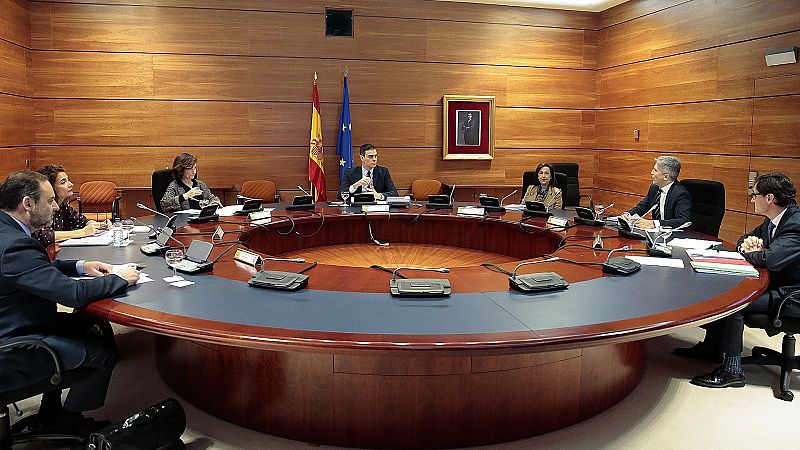 14 horas - El Gobierno congelará el pago de la hipoteca a los colectivos vulnerables - Escuhar ahora