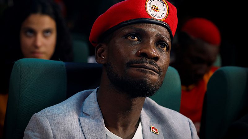 Cinco Continentes - Bobi Wine, el opositor ugandés que canta contra el virus - Escuchar ahora