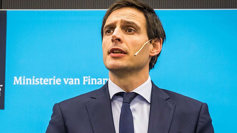 Boletines RNE - El ministro de Finanzas neerlandés reconoce "falta de empatía" - Escuchar ahora
