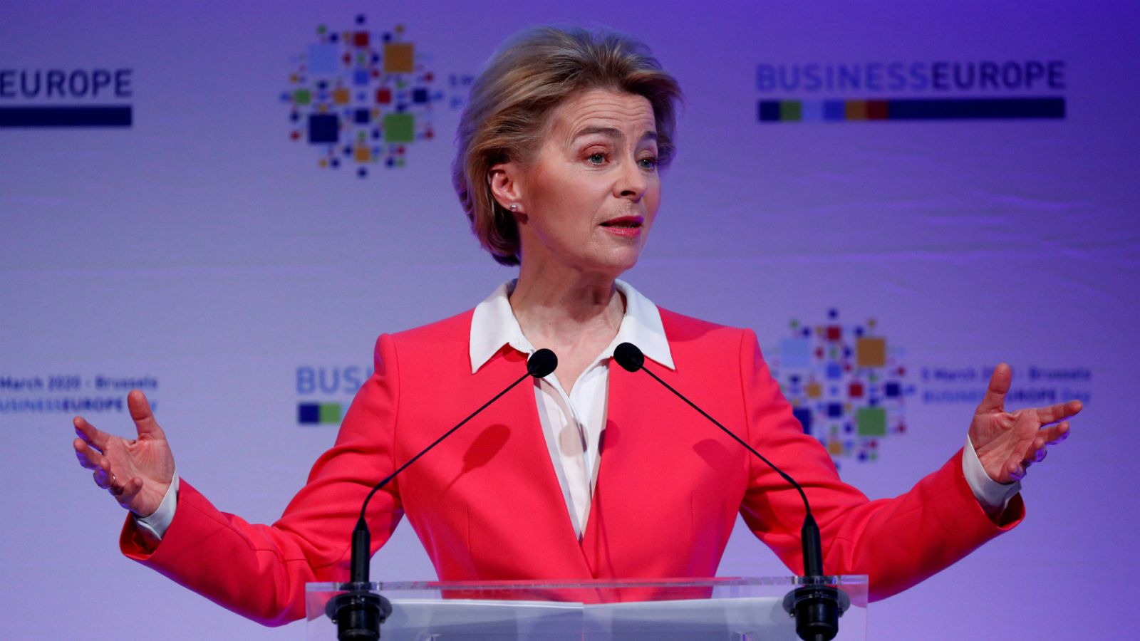 14 horas - Bruselas ofrece 100.000 millones para frenar despidos en España e Italia - Escuchar ahora