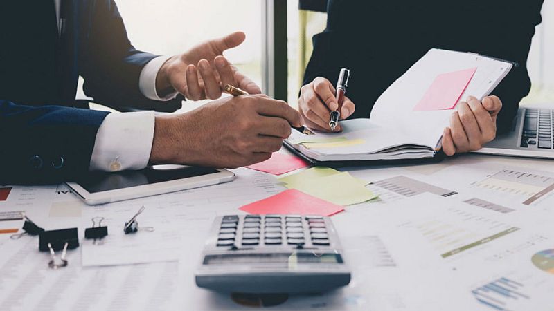  Las mañanas de RNE con Íñigo Alfonso - Los asesores fiscales piden una moratoria tributaria - Escuchar ahora