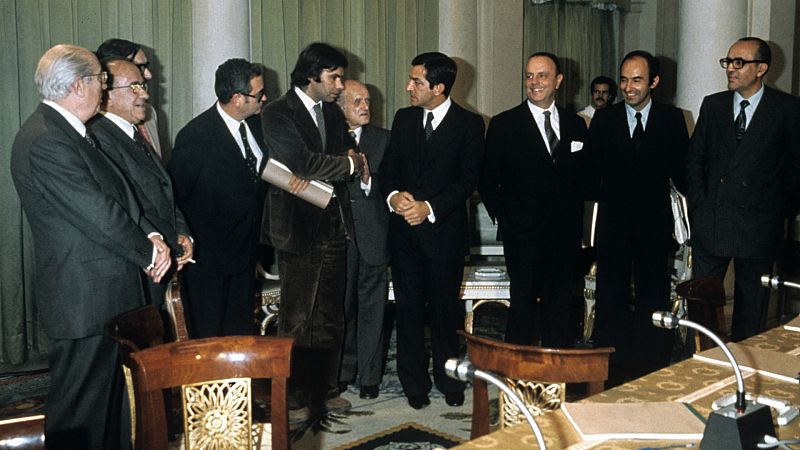 Las mañanas de RNE con Íñigo Alfonso - Metroscopia: el 92 % de los españoles reclaman un gran acuerdo político - Escuchar ahora