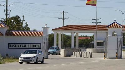 Boletines RNE - Los trabajadores de la Base Naval de Rota protestan por la actitud de los militares estadounidenses - Escuchar ahora