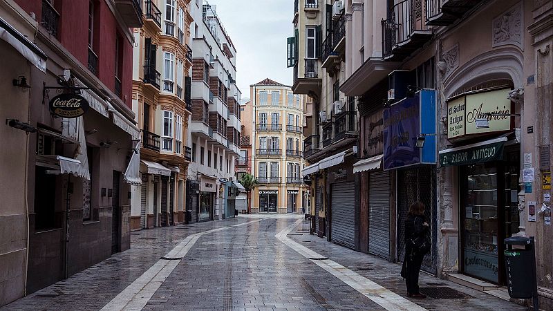 14 horas - La suspensión de la Semana Santa genera pérdidas de 500 millones en Sevilla y Málaga - Escuchar ahora