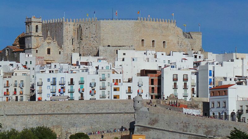 Las mañanas de RNE con Íñigo Alfonso - Peñíscola coloca bloques de hormigón para que no entren turistas - Escuchar ahora