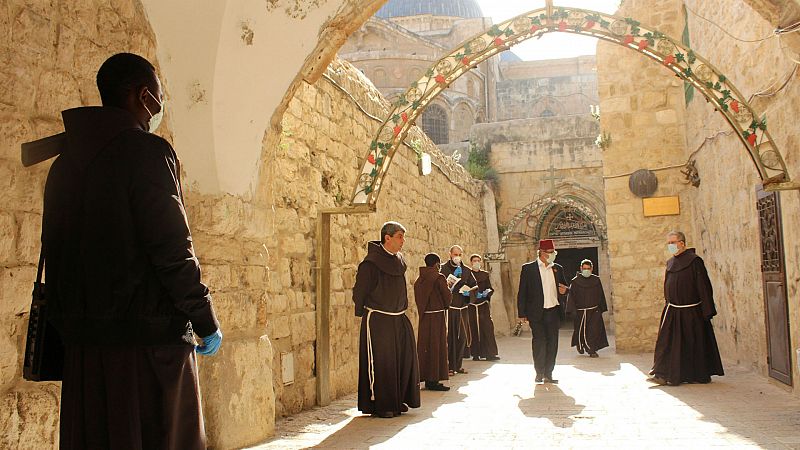  14 horas - Jerusalén se queda sin peregrinos en Semana Santa - Escuchar ahora