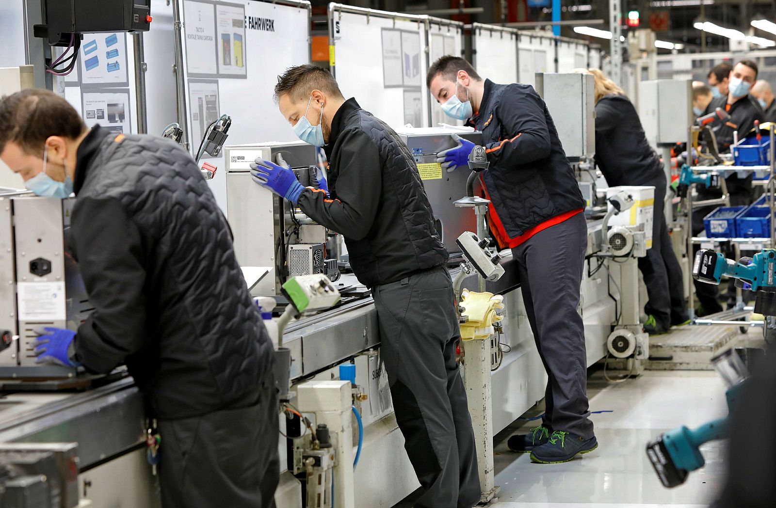 Boletines RNE - Pablo Iglesias defiende el ingreso mínimo vital - Escuchar ahora