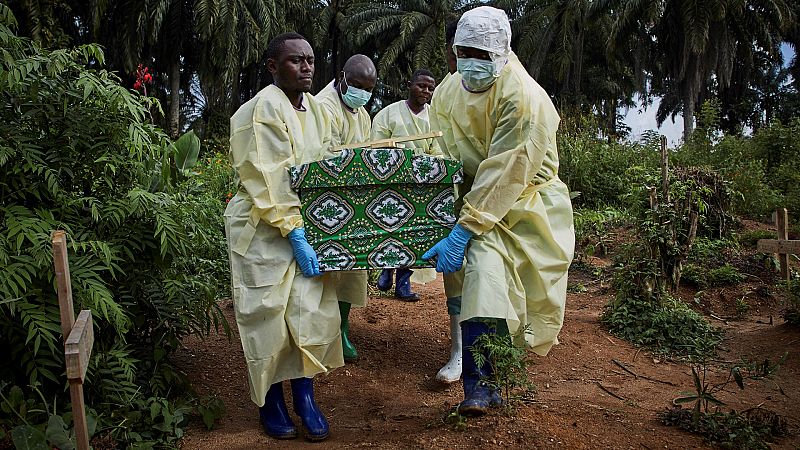 Boletines RNE - Un nuevo caso de ébola en la RDC prolonga la epidemia - Escuchar ahora