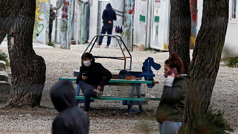 España a las 8 Fin de Semana - El duelo se complica entre la población inmigrante - Escuchar ahora