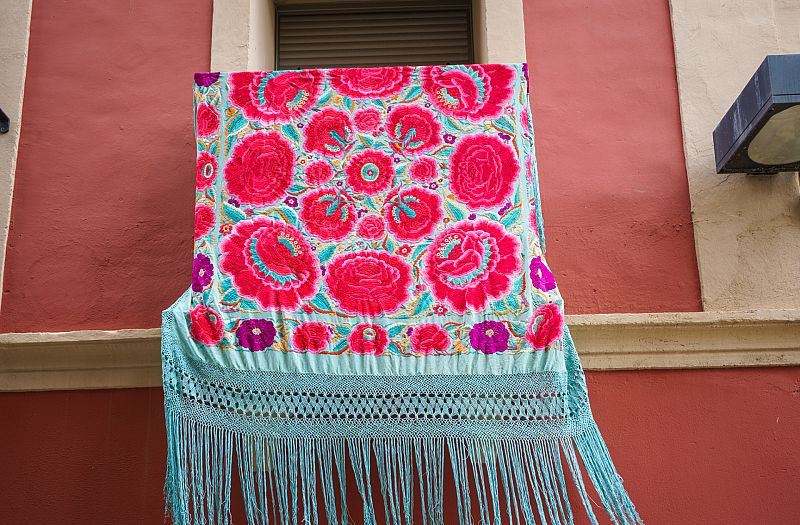 14 Horas Fin de Semana - Semana Santa en Sevilla: la leyenda de la Virgen Valiente - Escuchar ahora