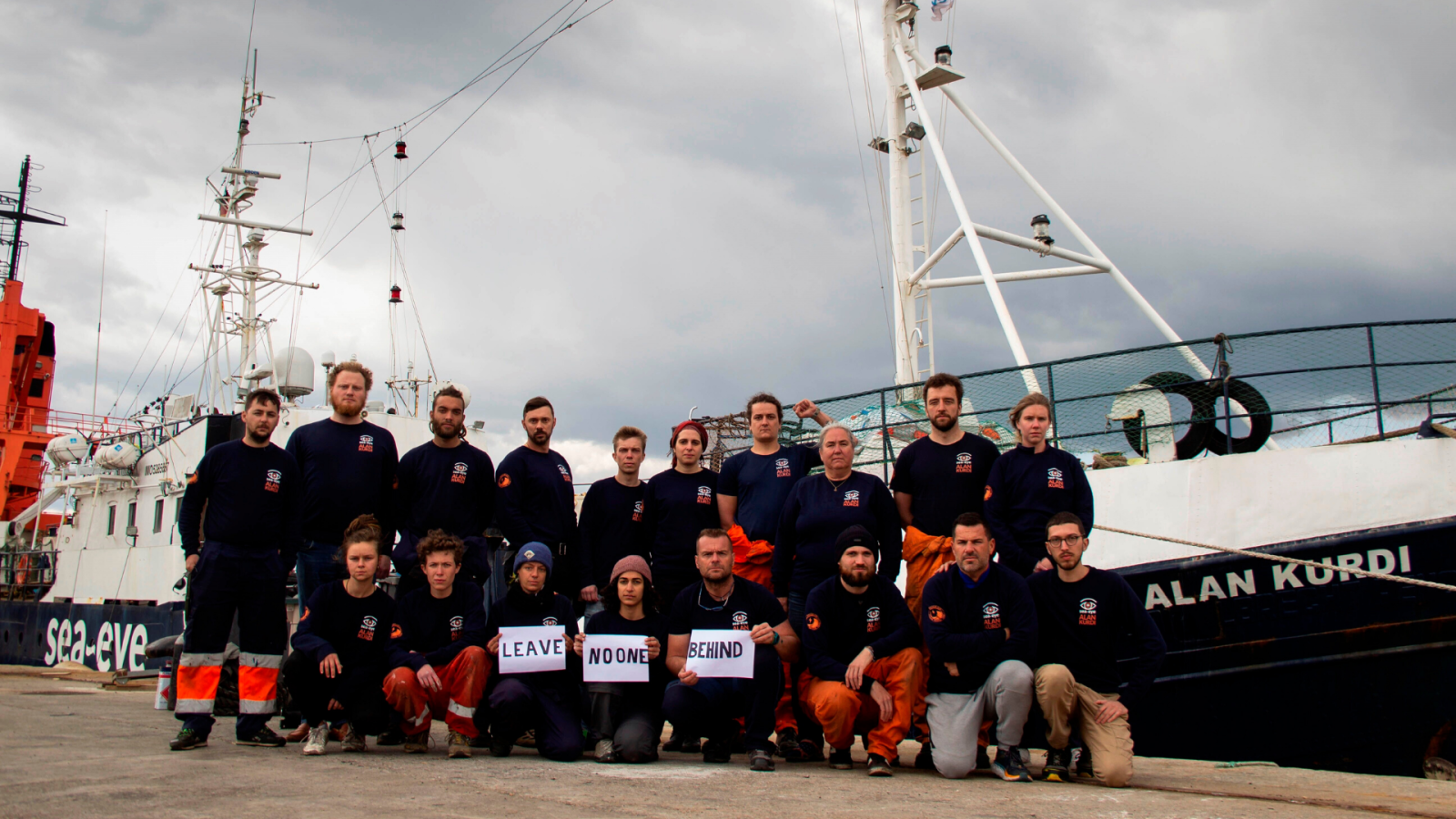 Boletines RNE - La COVID-19 obstaculiza operaciones de rescate en el Mediterráneo   - Escuchar ahora 