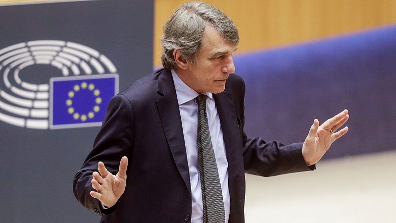 Boletines RNE - El Parlamento Europeo aprueba un plan de recuperación con eurobonos - Escuchar ahora