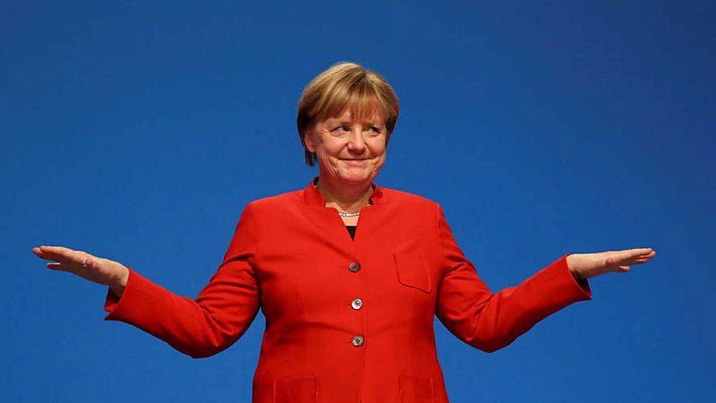 Boletines RNE - Merkel reclama una mayor unidad de Europa para hacer frente a la crisis del coronavirus - Escuchar ahora