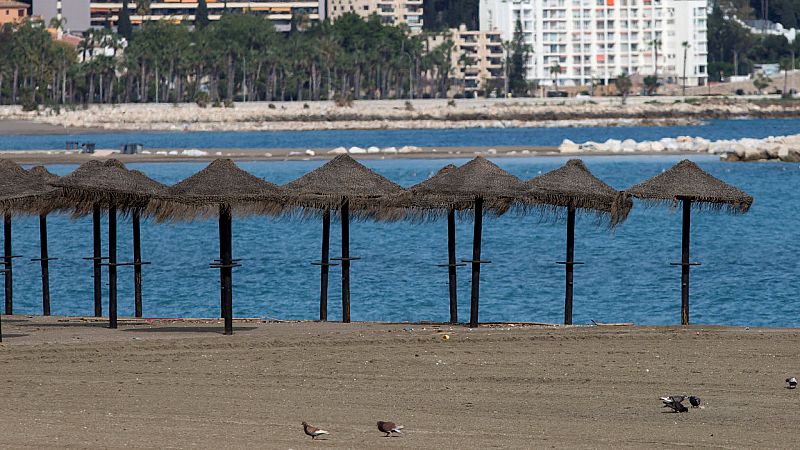 Boletines RNE - Algunos municipios de la provincia de Málaga dejarán que los niños paseen por las playas - Escuchar ahora