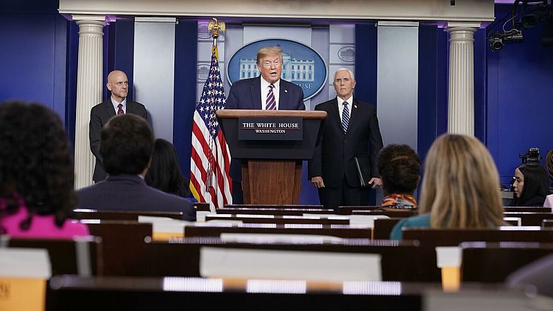 24 horas fin de semana - 20 horas - Trump cierra sin preguntas su rueda de prensa tras la polémica del desinfectante - Escuchar ahora