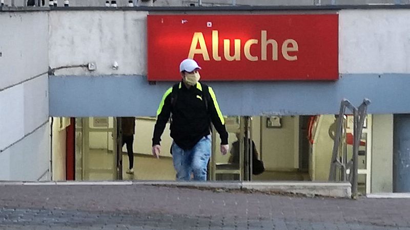  Las mañanas de RNE con Íñigo Alfonso - Se extiende el uso de mascarillas en el transporte público - Escuchar ahora