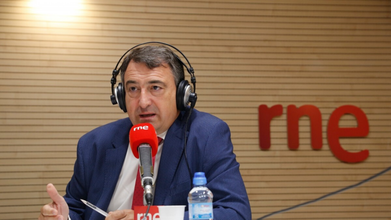  24 horas - Esteban (PNV): "Le pedimos al Gobierno que el estado de alarma sea más compartido que ahora" - Escuchar ahora 