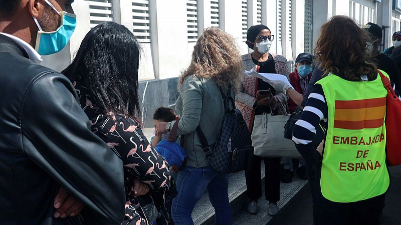 Todo noticias tarde- Españoles en Marruecos: "Estamos reclamando nuestros derechos. Queremos volver a casa" - Escuchar ahora