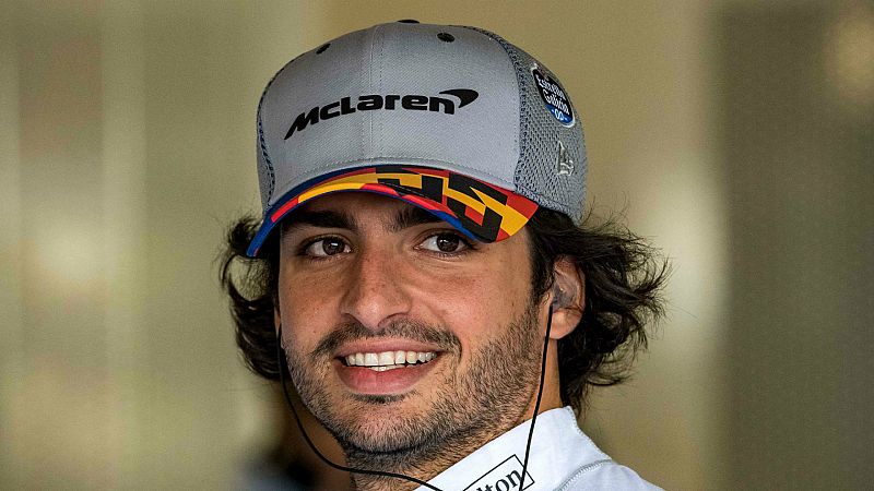 Boletines RNE - Carlos Sainz correrá con Ferrari a partir de 2021 - Escuchar ahora