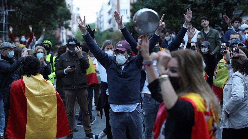 14 horas - La Policía reforzará la vigilancia en el Barrio de Salamanca de Madrid para frenar las protestas - Escuchar ahora