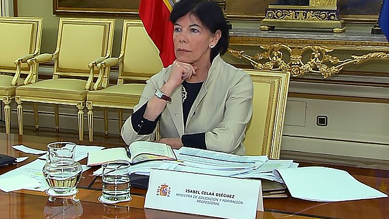 Boletines RNE - Las CC.AA. rechazan la vuelta a las aulas de los niños de 0 a 6 años - Escuchar ahora