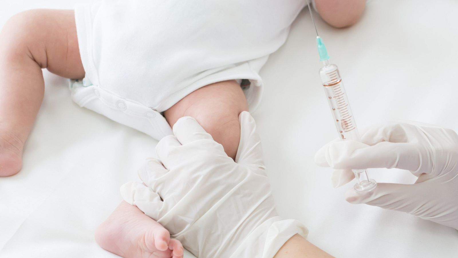  Todo noticias mañana - "En muchos sitios se ha dejado de vacunar por el Covid- 19" - Escuchar ahora